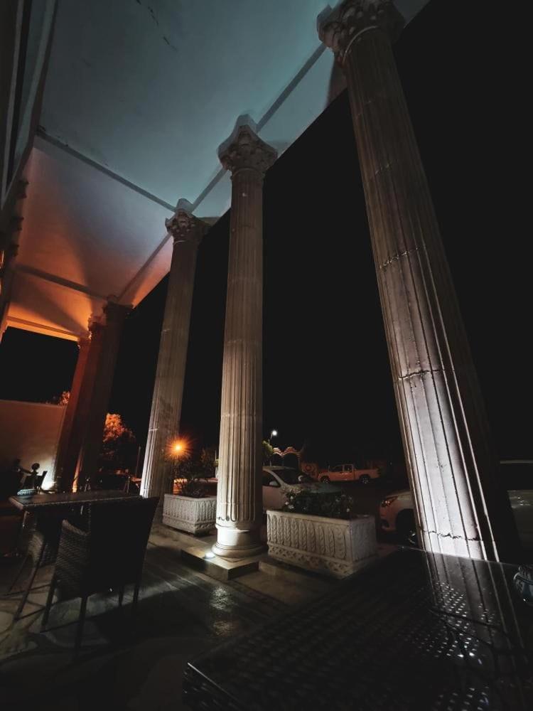 Trajan Hotel Timgad 외부 사진